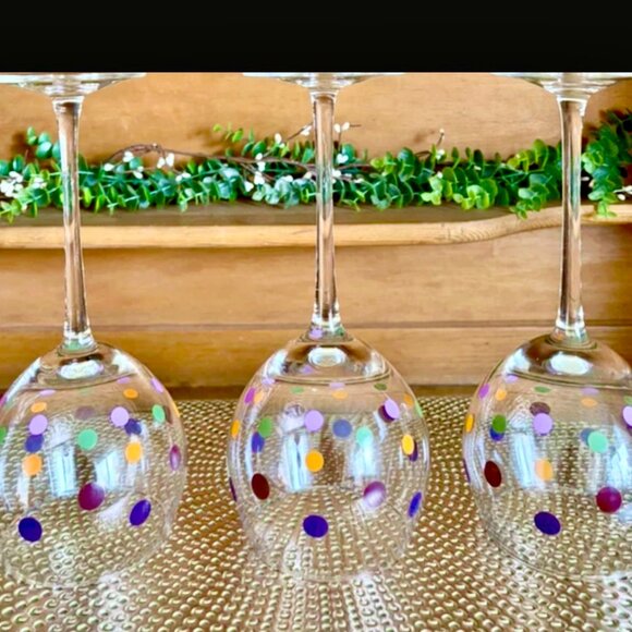 Pampered Chef Dots Collection Wine Glasses ~ 3 Balloon Goblets Discontinued EUC - Picture 4 of 8